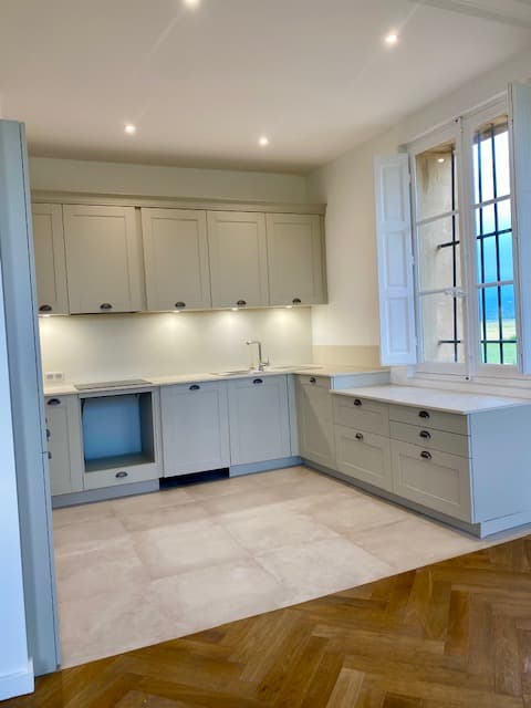 Magnifique appartement dans château au Nord d'Aix en Provence - Photo 4