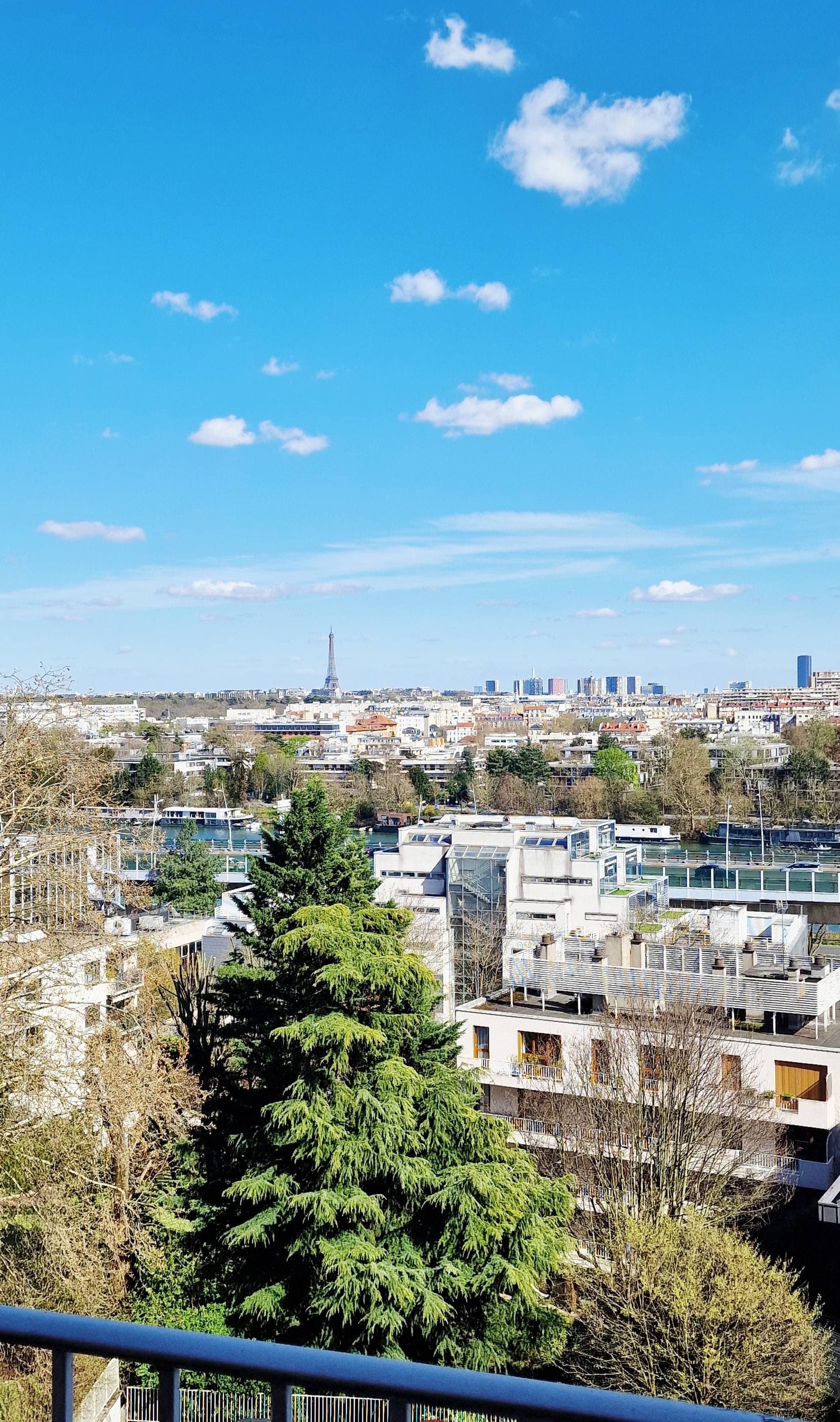 GRAND APPARTEMENT T2 AVEC BALCONS PARKING ET CAVE - Photo 10