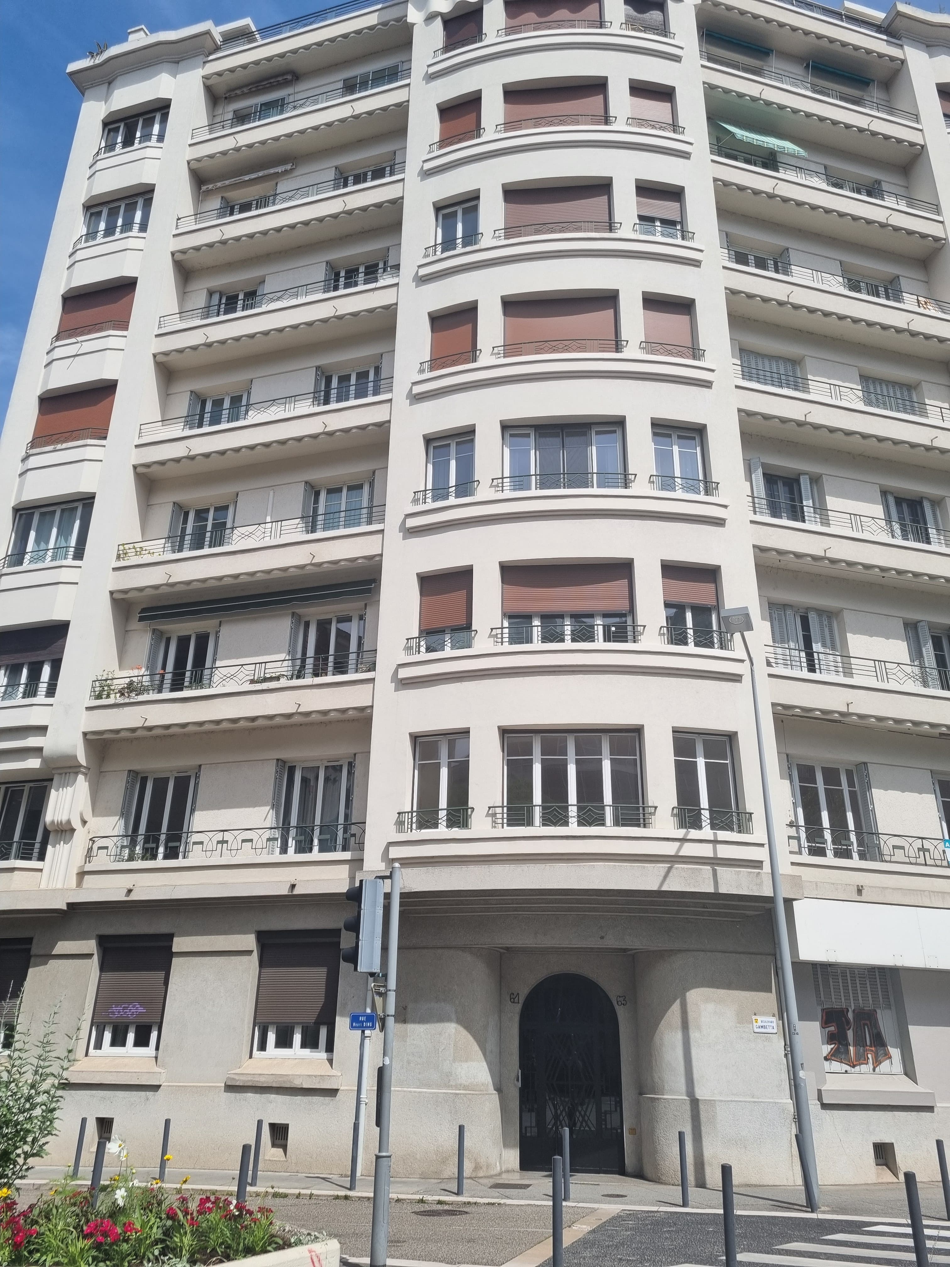 Bel appartement BD Gambetta T3 de 100 m² entièrement rénové - Photo 9