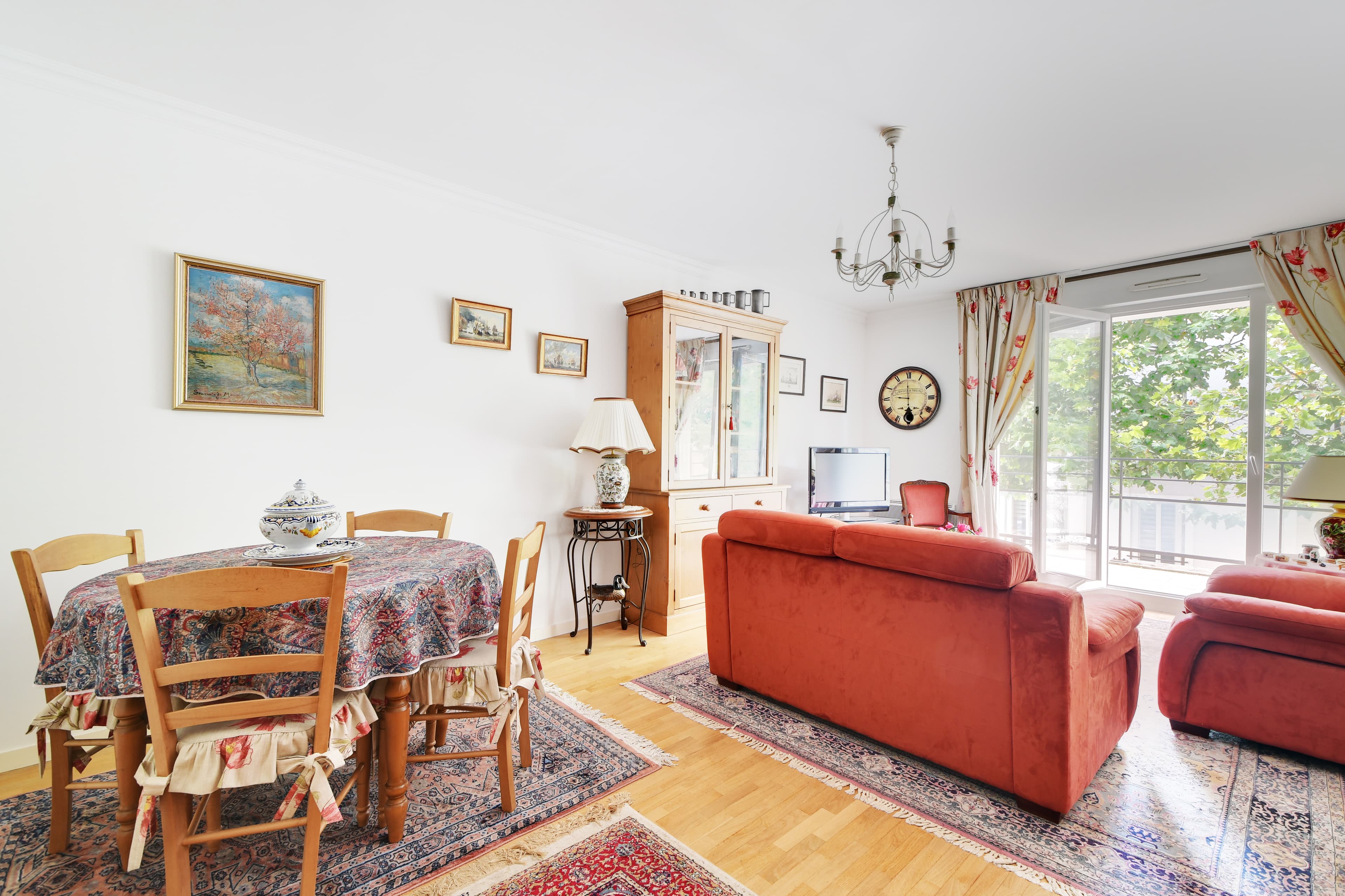 Exclusivité Appartement 3 pièces - Place de la Colonne