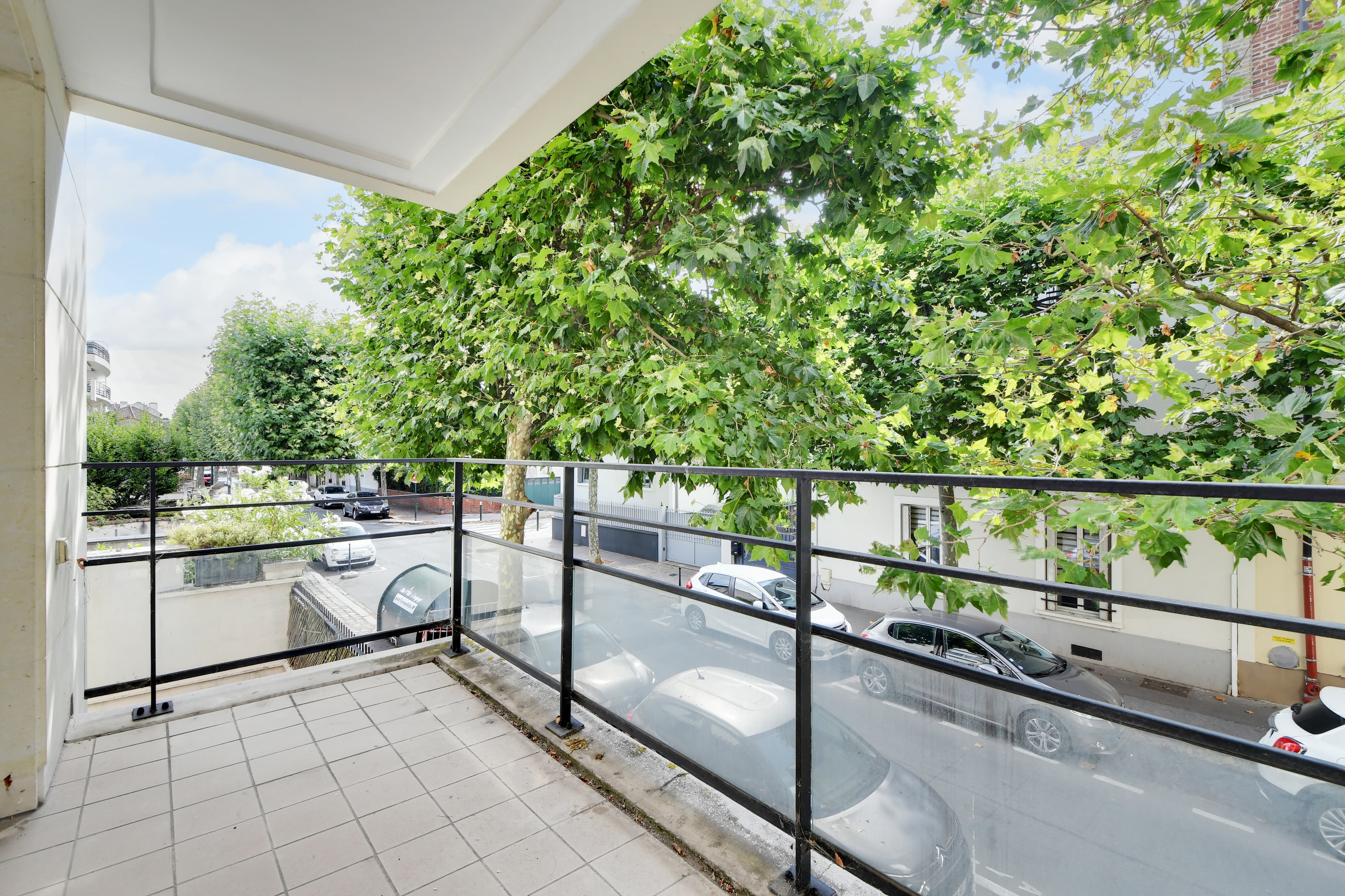 Exclusivité Appartement 3 pièces - Place de la Colonne - Photo 3