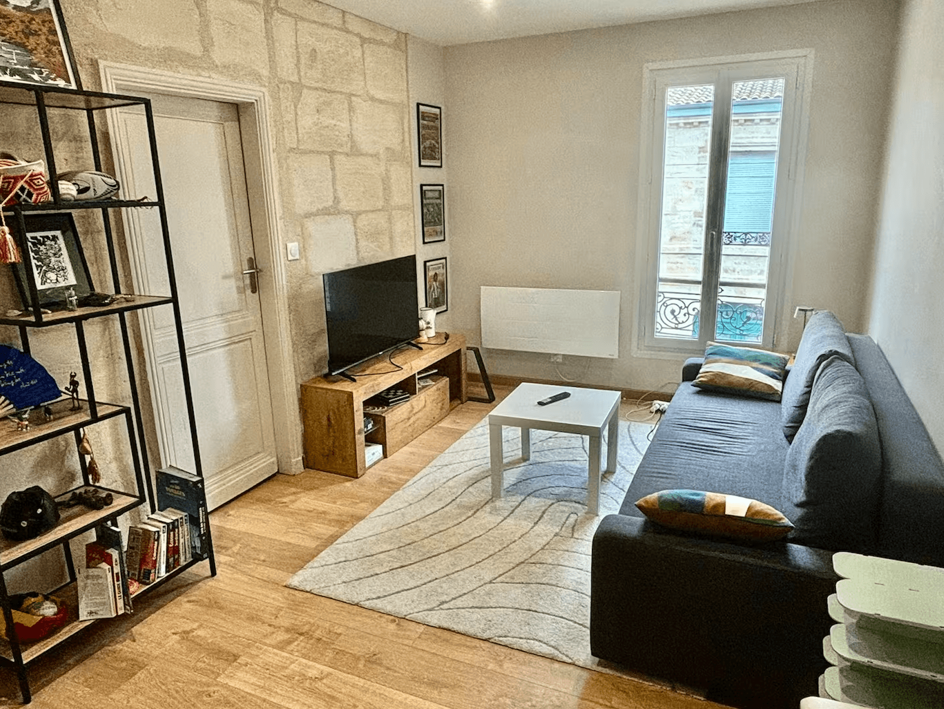 Appartement 2 pièces dans la pierre bordelaise - Photo 4