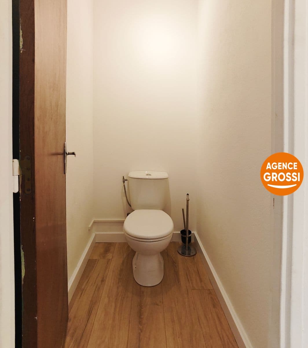 SALERNES appartement rénové, 2 pièces de 53.50 m² avec terrasse. - Photo 7