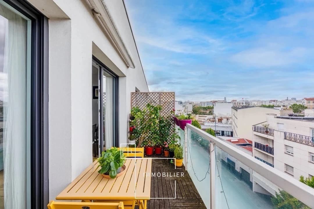 Dernier étage avec vue - 61m² + balcon + parking - 414 000 € FAI - Photo 2