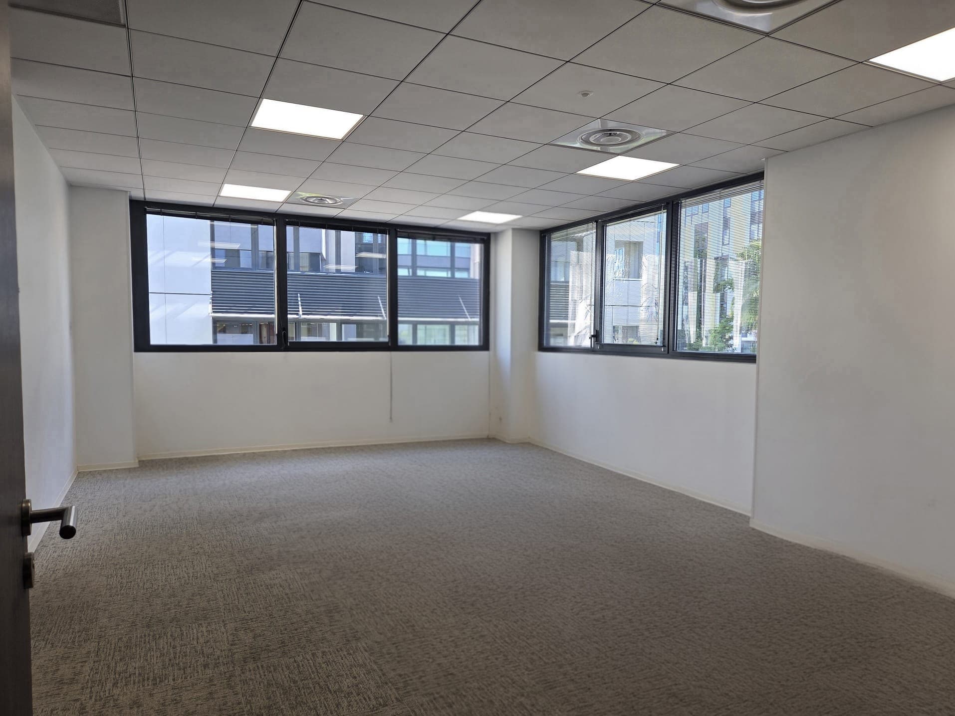 Bureaux & OpenSpace ALTIS - Photo 4