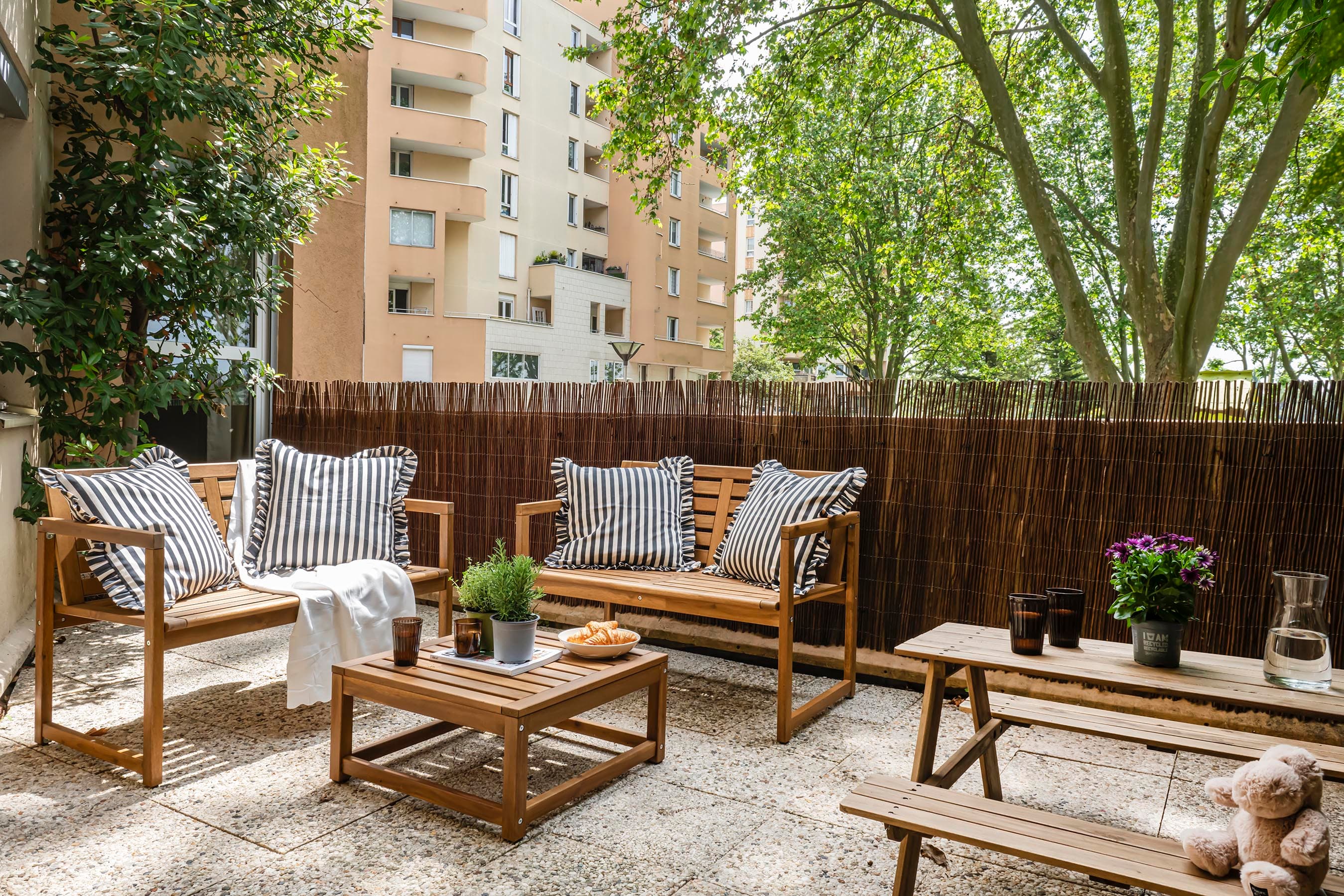 Appartement terrasse avec vue sur le Lac - Photo 2