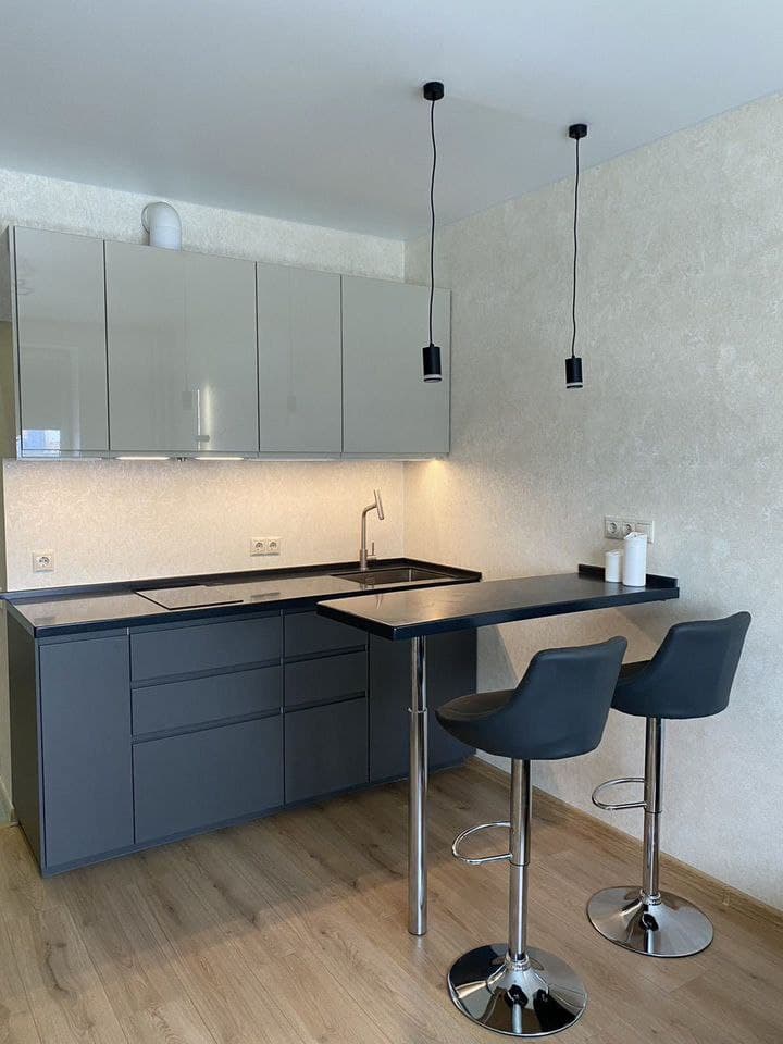 Studio meublé 24m² - paris 17e (rue des dames / metro villiers) - Photo 8