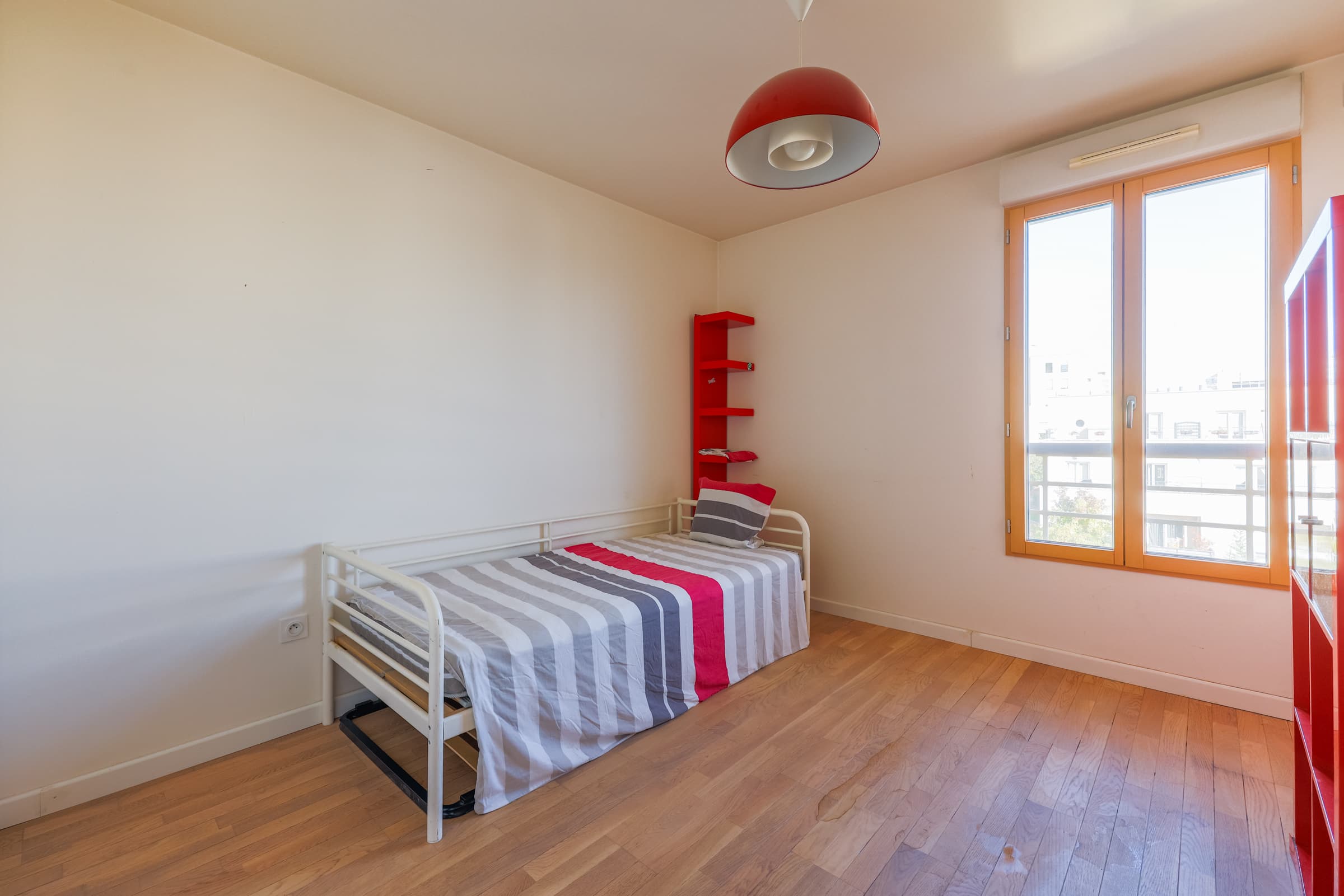Appartement 3 pièces - terrasse de 104m² - Tramway à 5 min - Photo 7