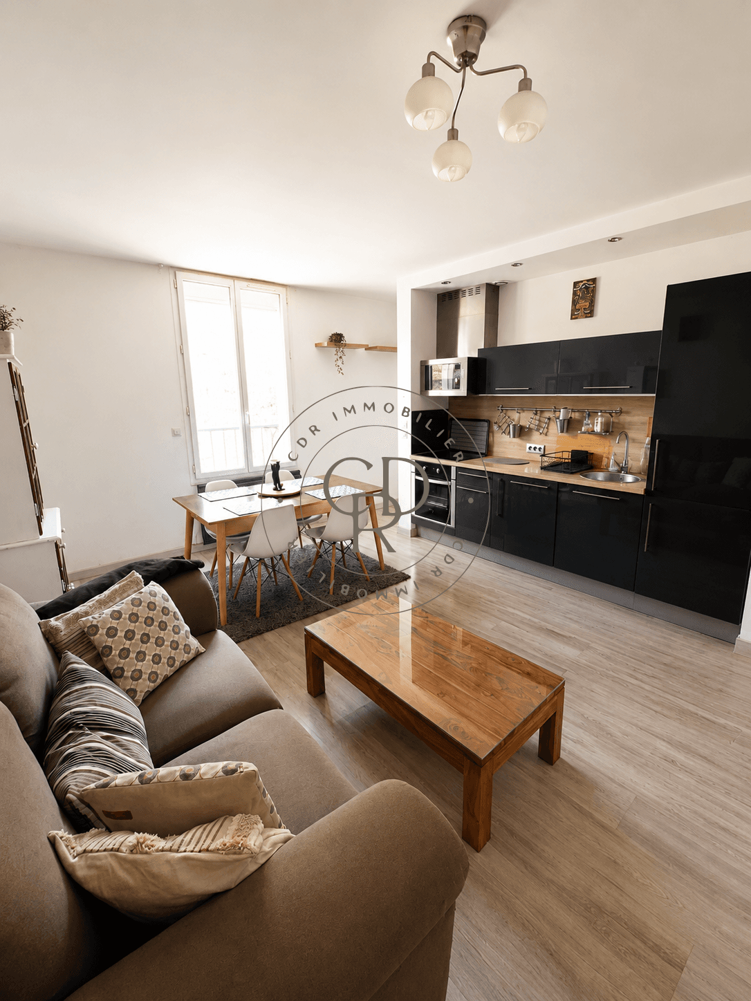Appartement T2 + combles aménageables - Parking - Reims Centre - Photo 2