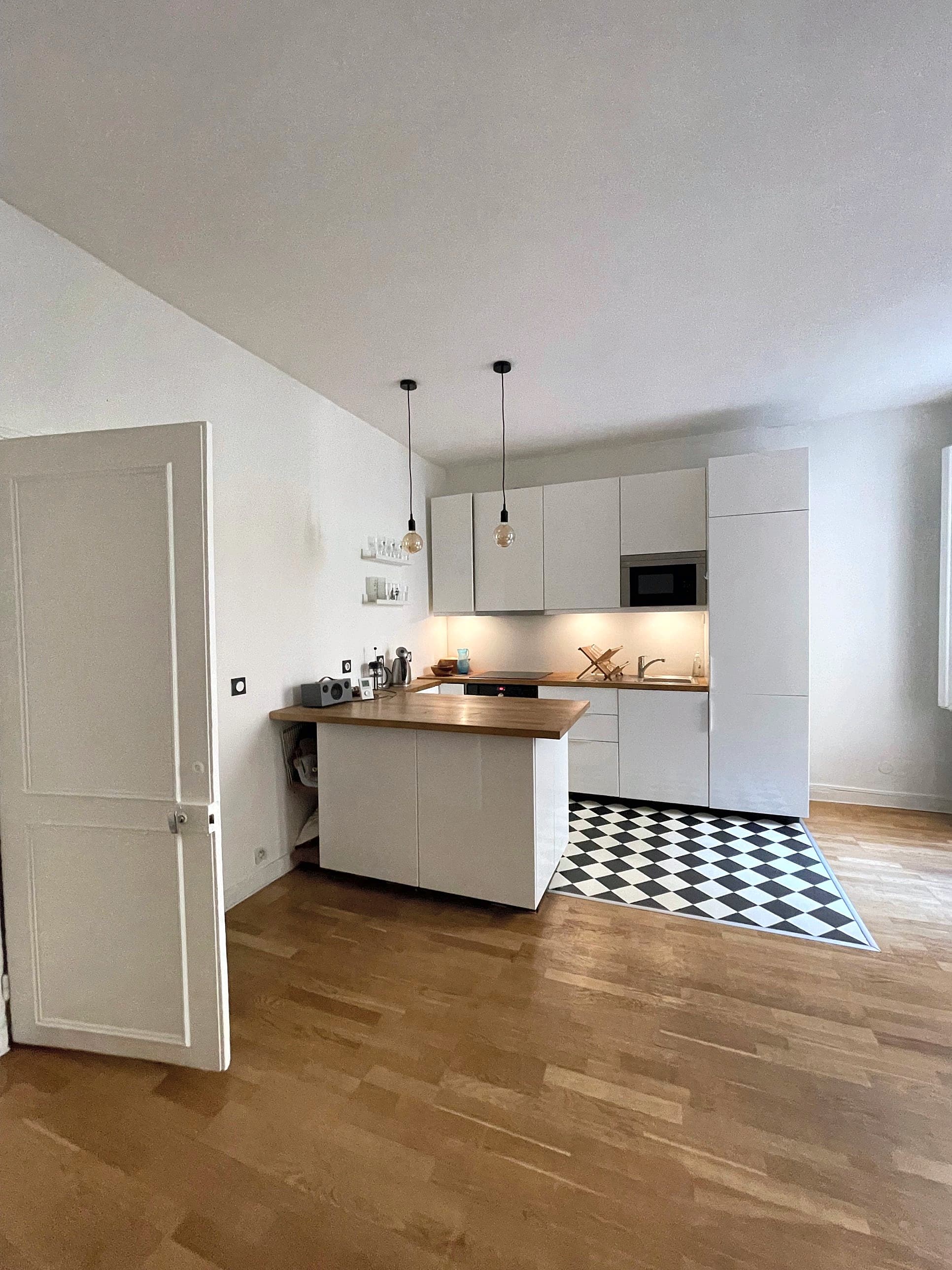 Paris 10e - République - 2 pièces 44 m² au calme sur cour, cave - Photo 3