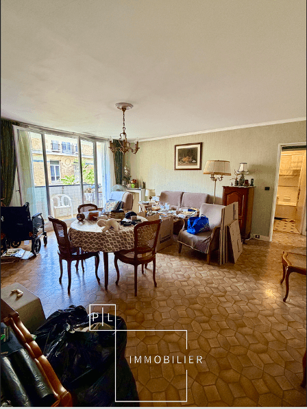 Appartement - 90m² - 20 rue des Amiraux Paris 18ème - Photo 2