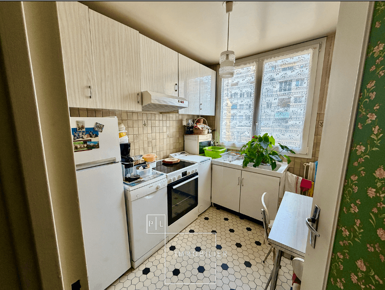 Appartement - 90m² - 20 rue des Amiraux Paris 18ème - Photo 6