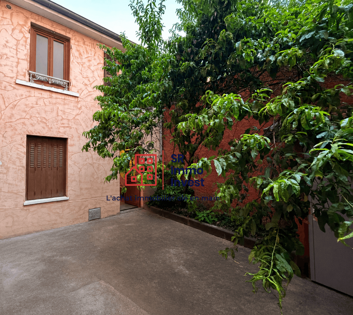 Maison de ville cosy-terrasse-pièce à aménager-Prox Gratte-Ciel