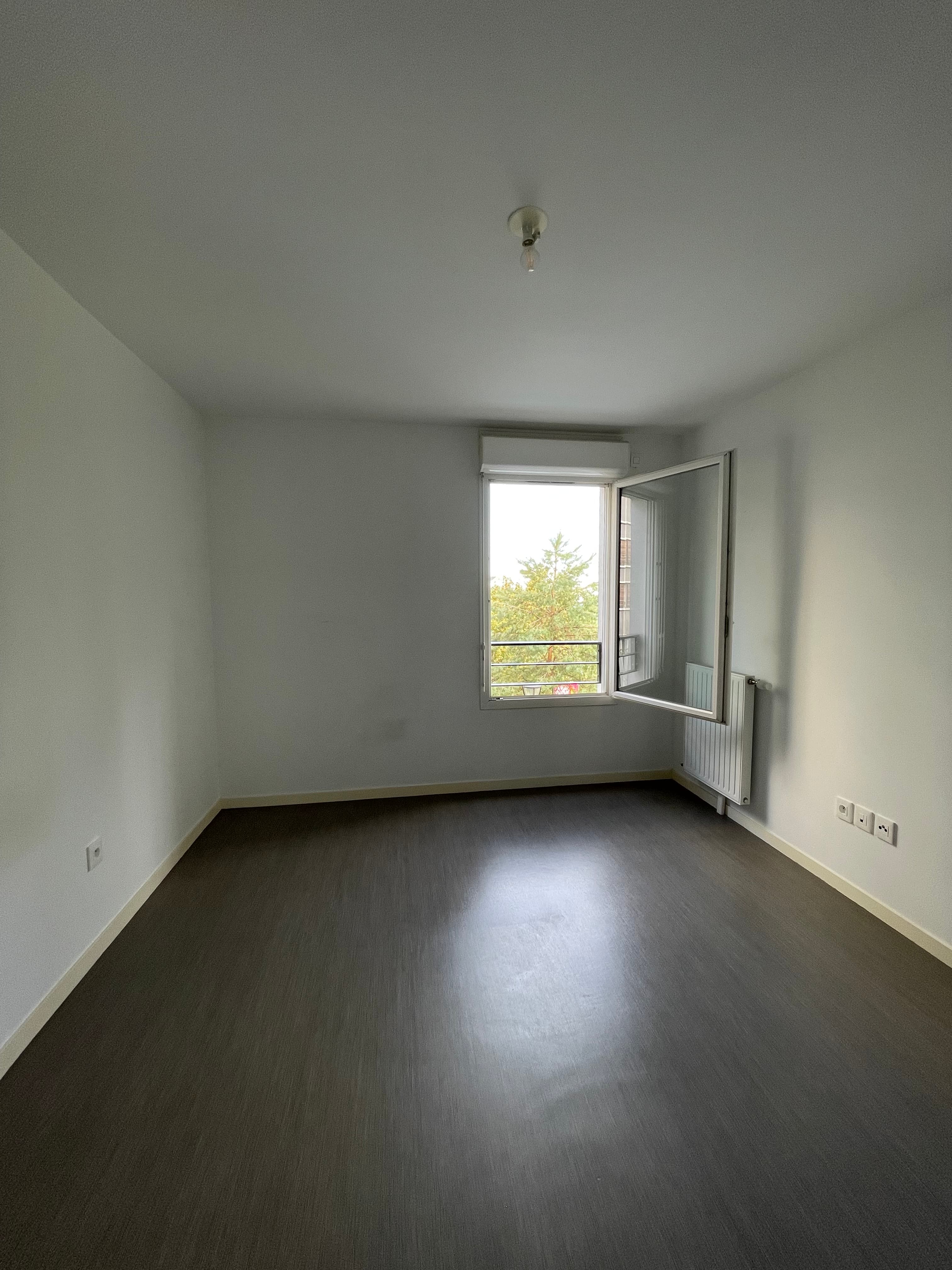 VITRY-SUR-SEINE - 3 PIÈCES - 65,40 M² - BALCON 9 M² - PARKING - Photo 7