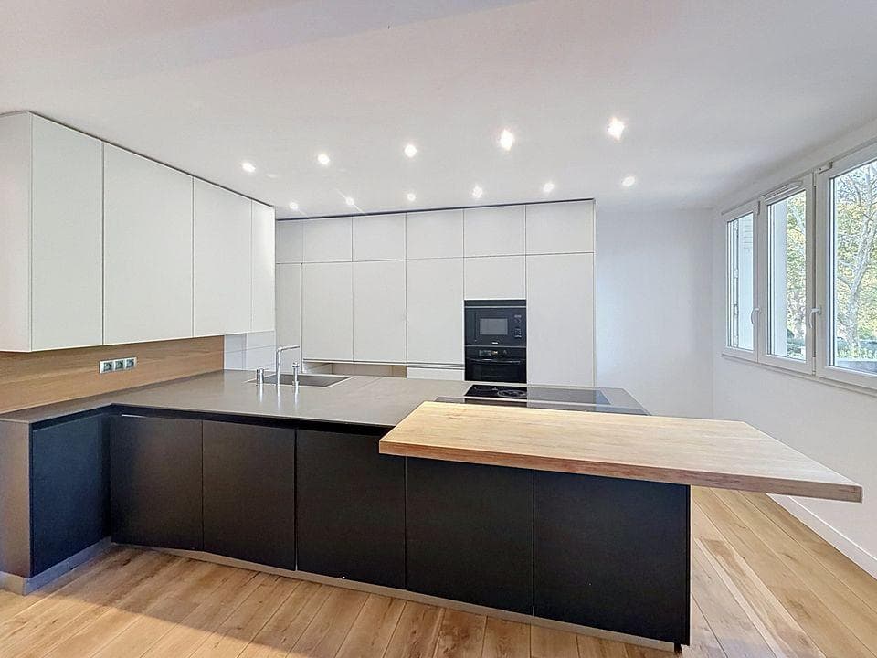 NEUILLY SUR SEINE - BEAU 4 PIECES DE 100 M CARRE - Photo 2