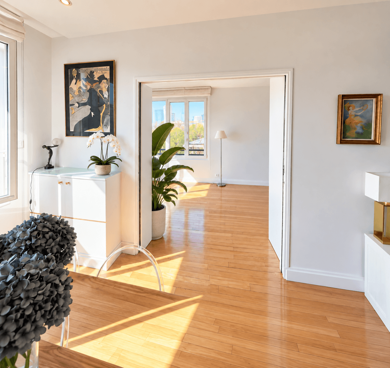 Neuilly Saint-James - appartement baigné de lumière, vue dégagée - Photo 2