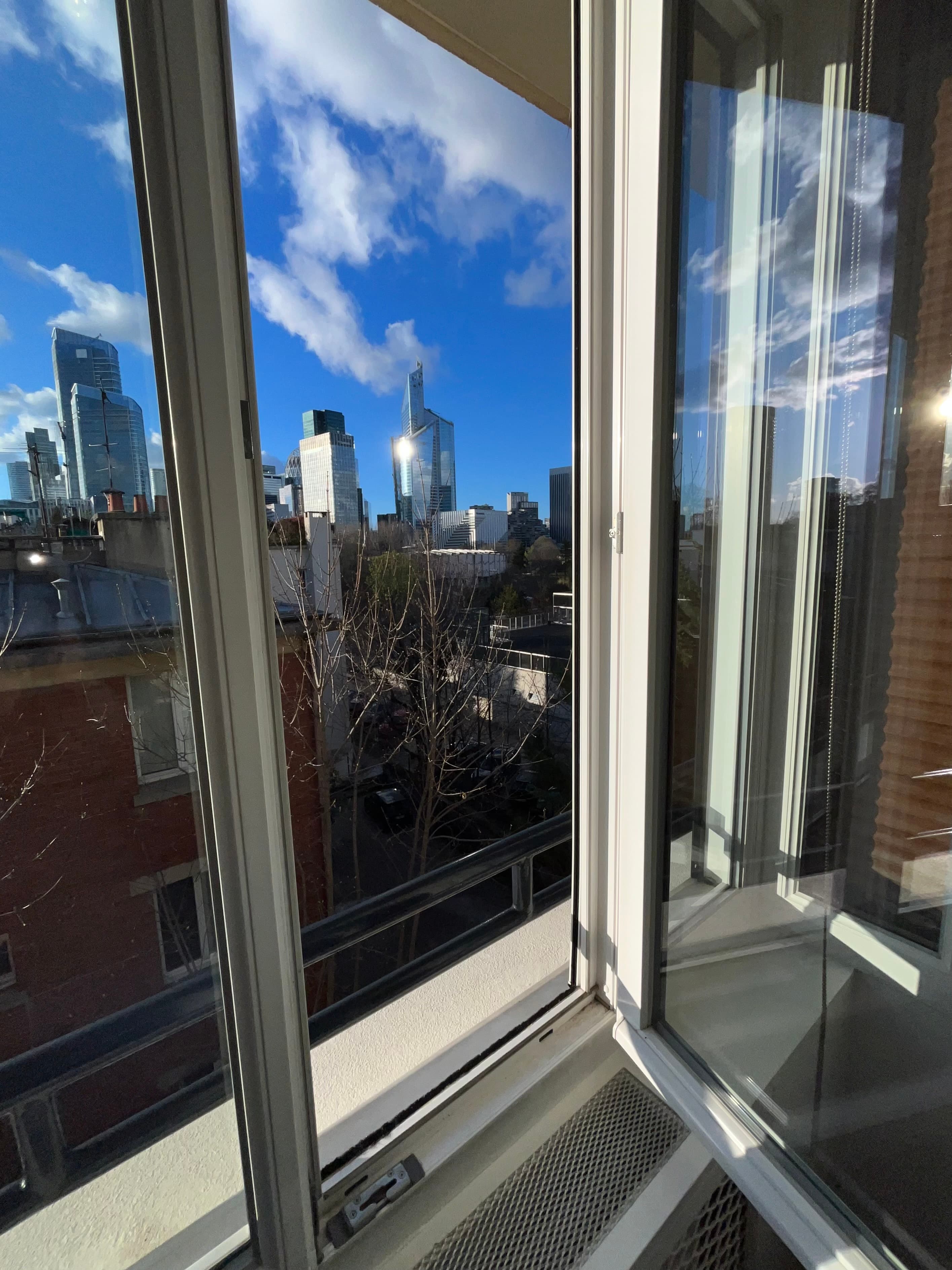 Neuilly Saint-James - appartement baigné de lumière, vue dégagée - Photo 5