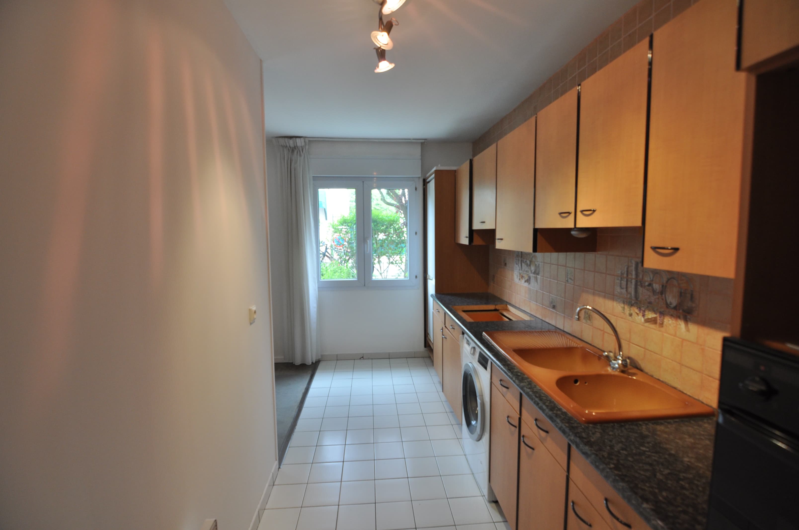 Charmant 2 pièces de 50 m², Cave & Parking - Rueil-Malmaison