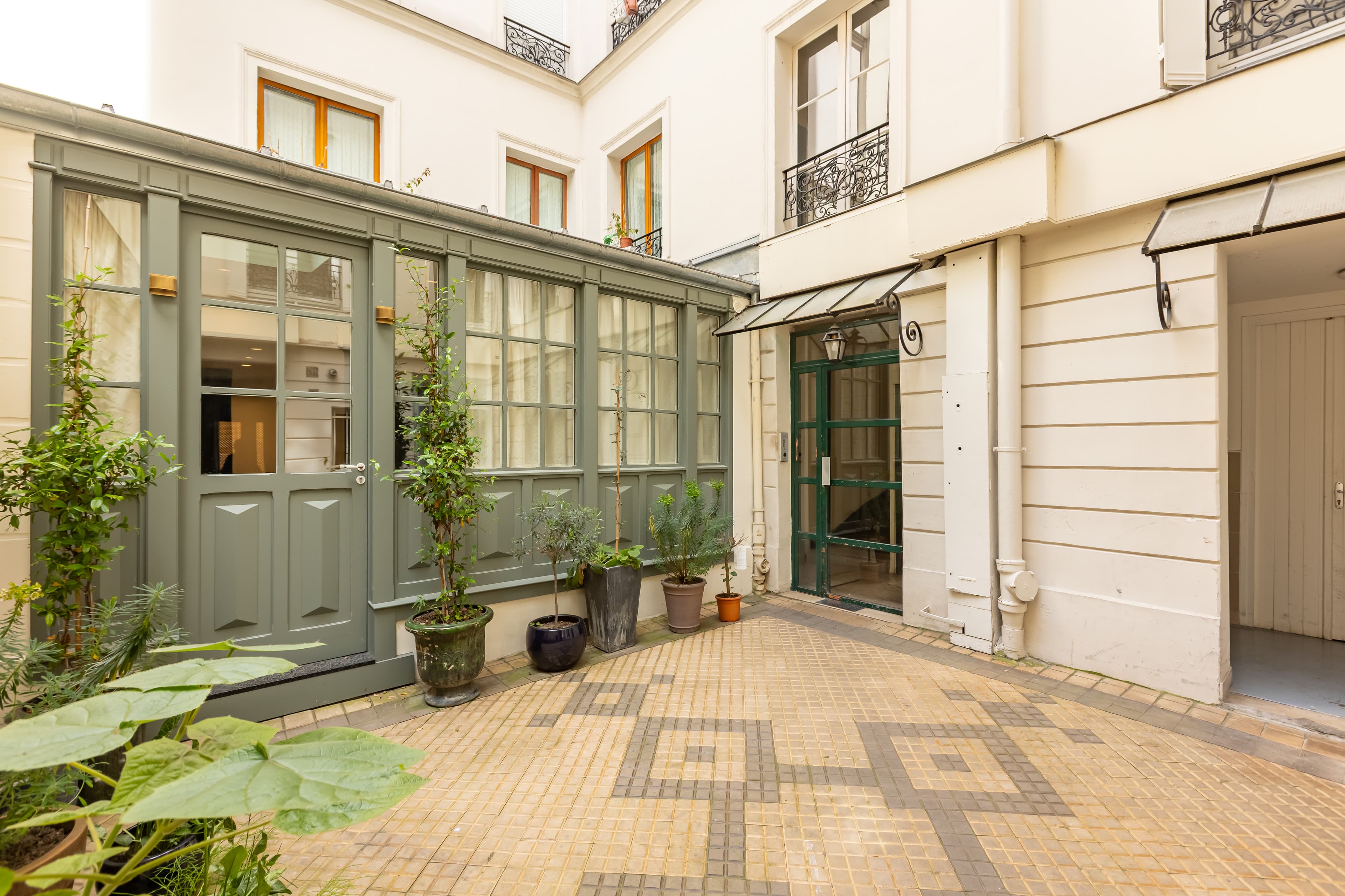 Paris 2e - Magnifique 3 pièces à Montorgueil - Photo 9