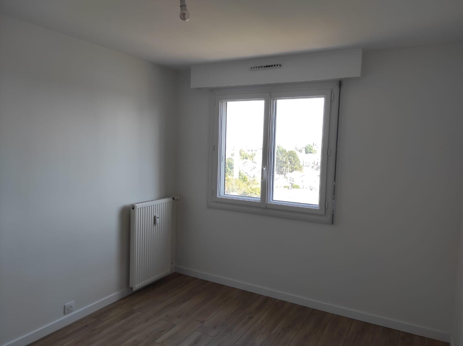 Vue mer panoramique sur l'estuaire - Rare T4 rénové Kerlédé - Photo 8
