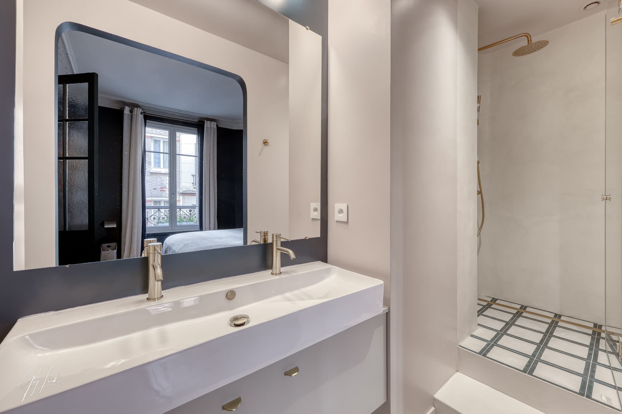 Adresse d'exception - Élégant 2 pièces haussmannien rénové - Photo 8