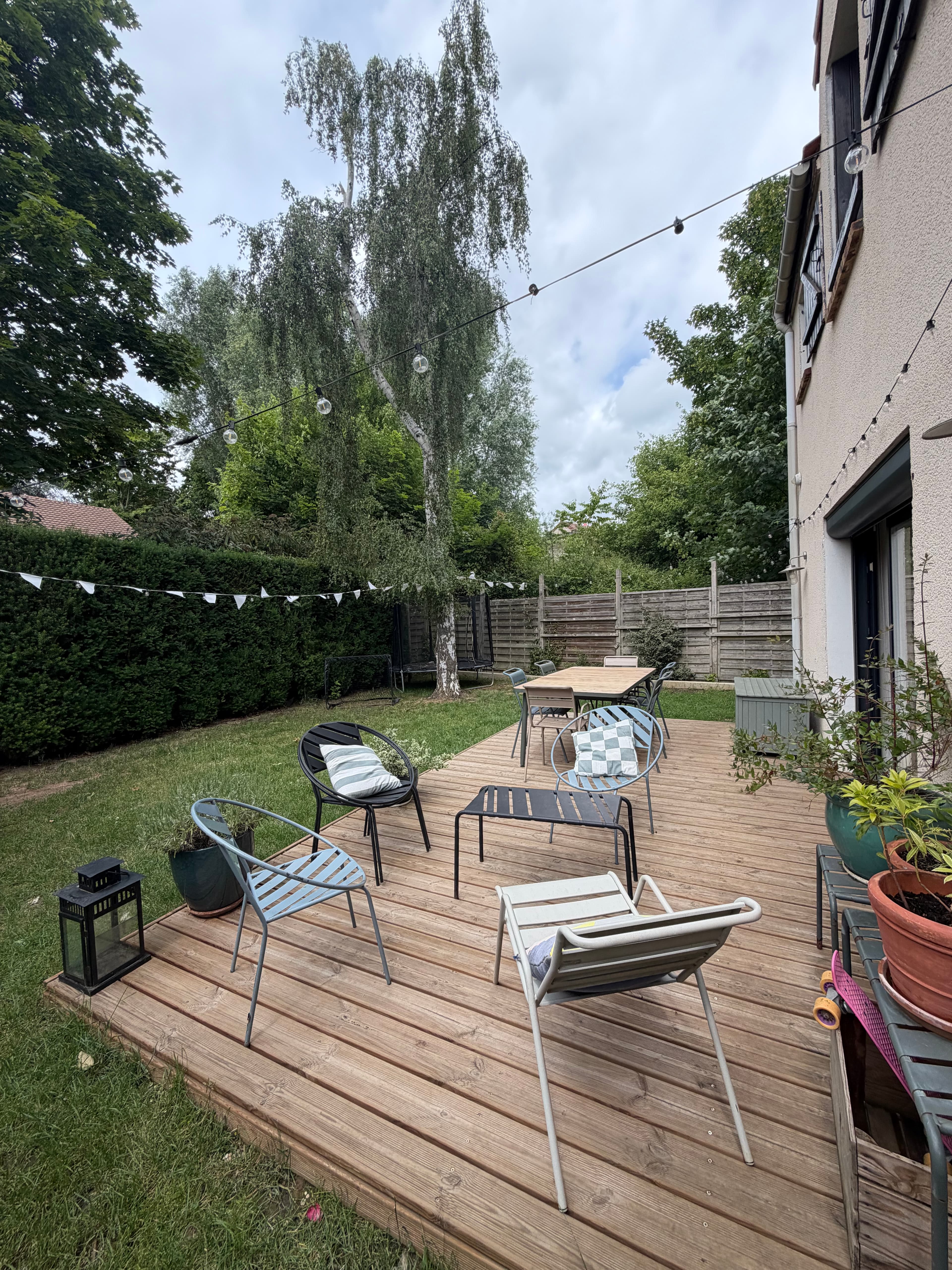 Maison familiale 7 pièces avec jardin et terrasse - Photo 2