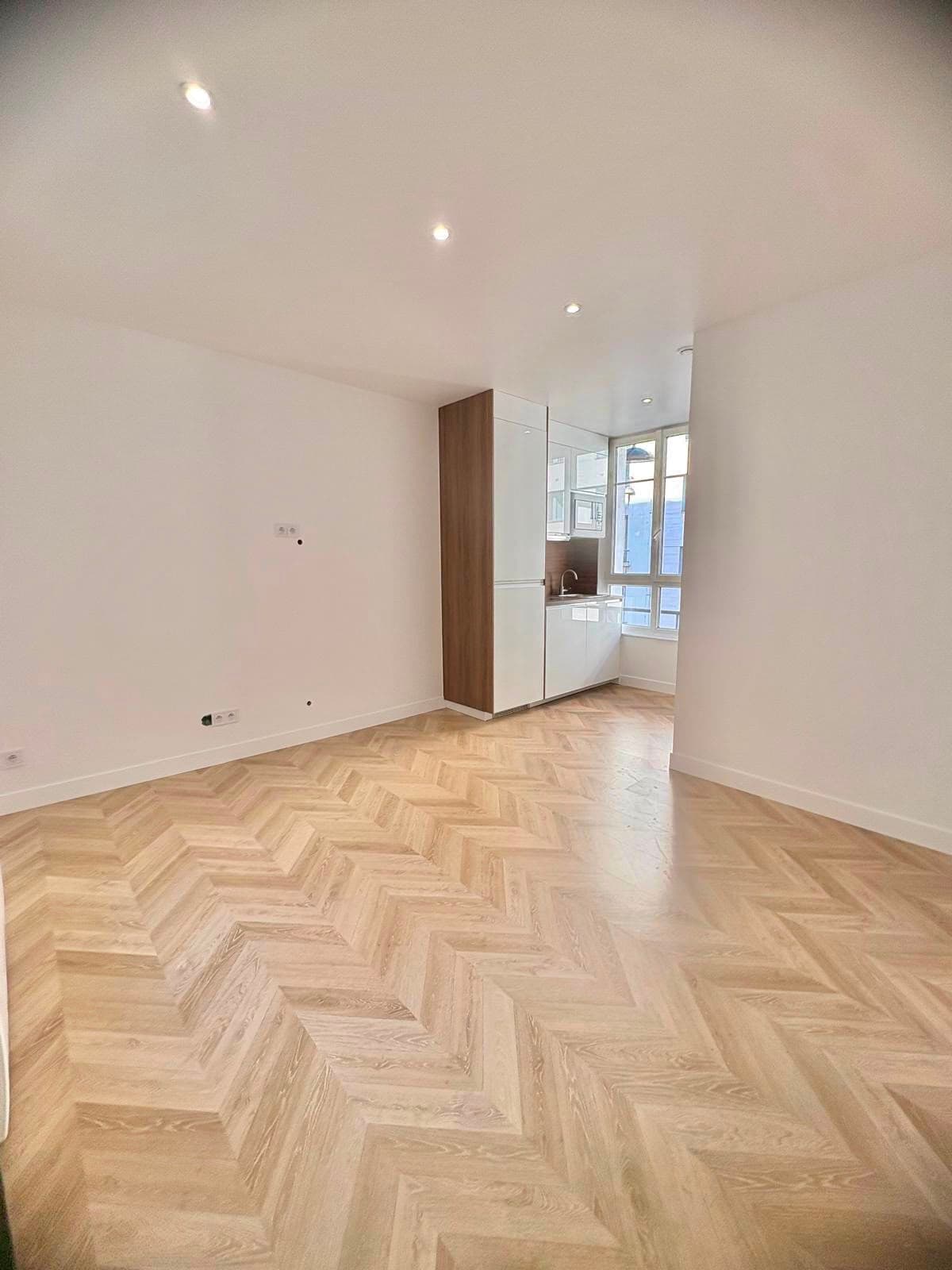 Appartement rénové et équipé - Photo 4