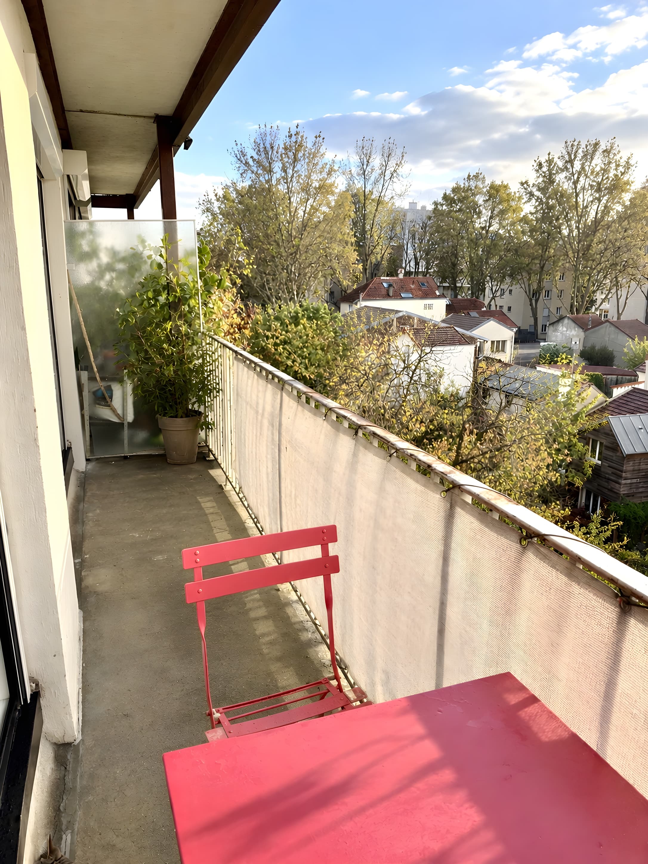 DERNIER ÉTAGE AVEC ASCENSEUR, BALCON, CAVE ET PARKING - Photo 7