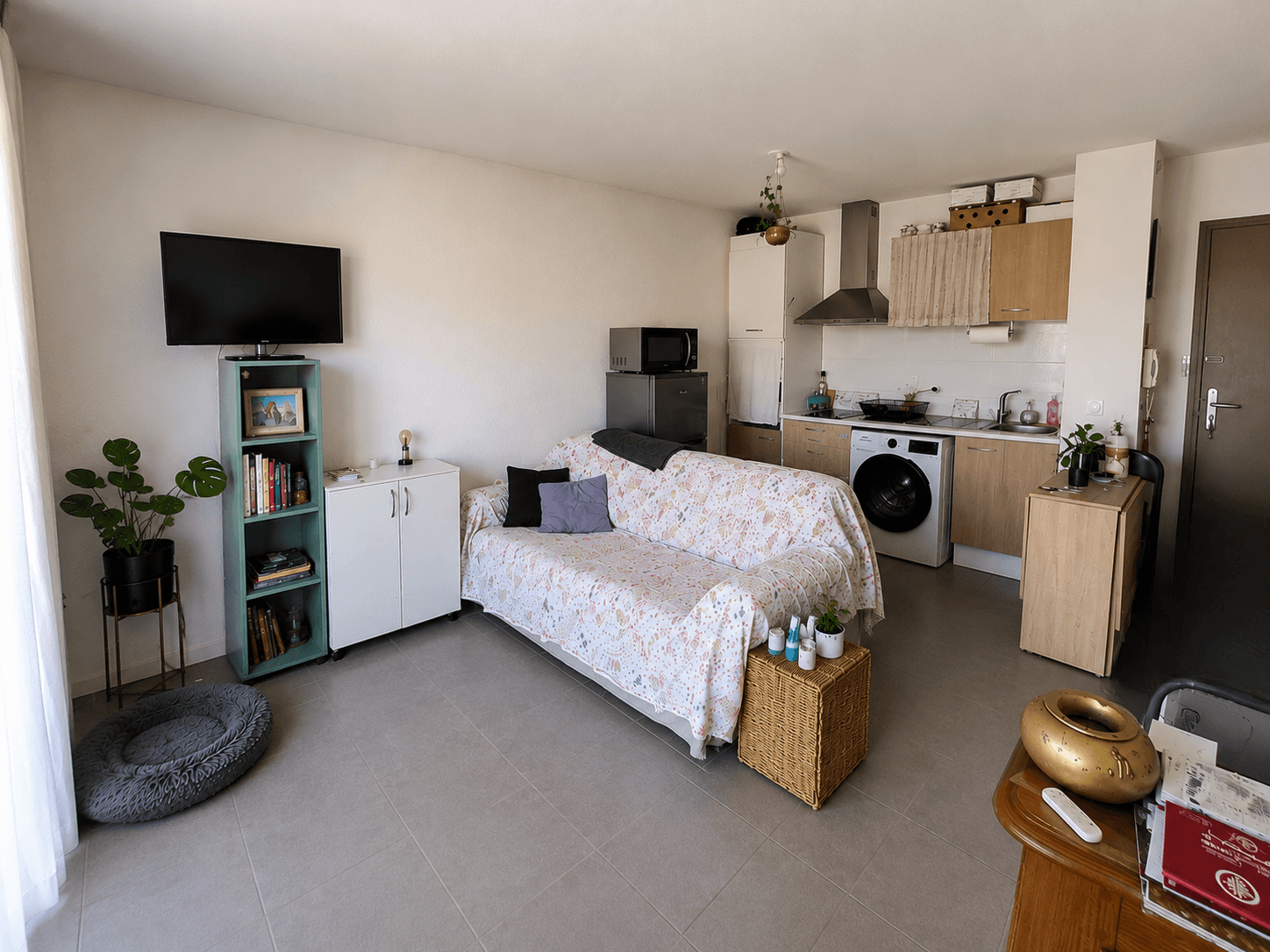 PERPIGNAN SUD - T2 VENDU LOUÉ AVEC BALCON ET PARKING