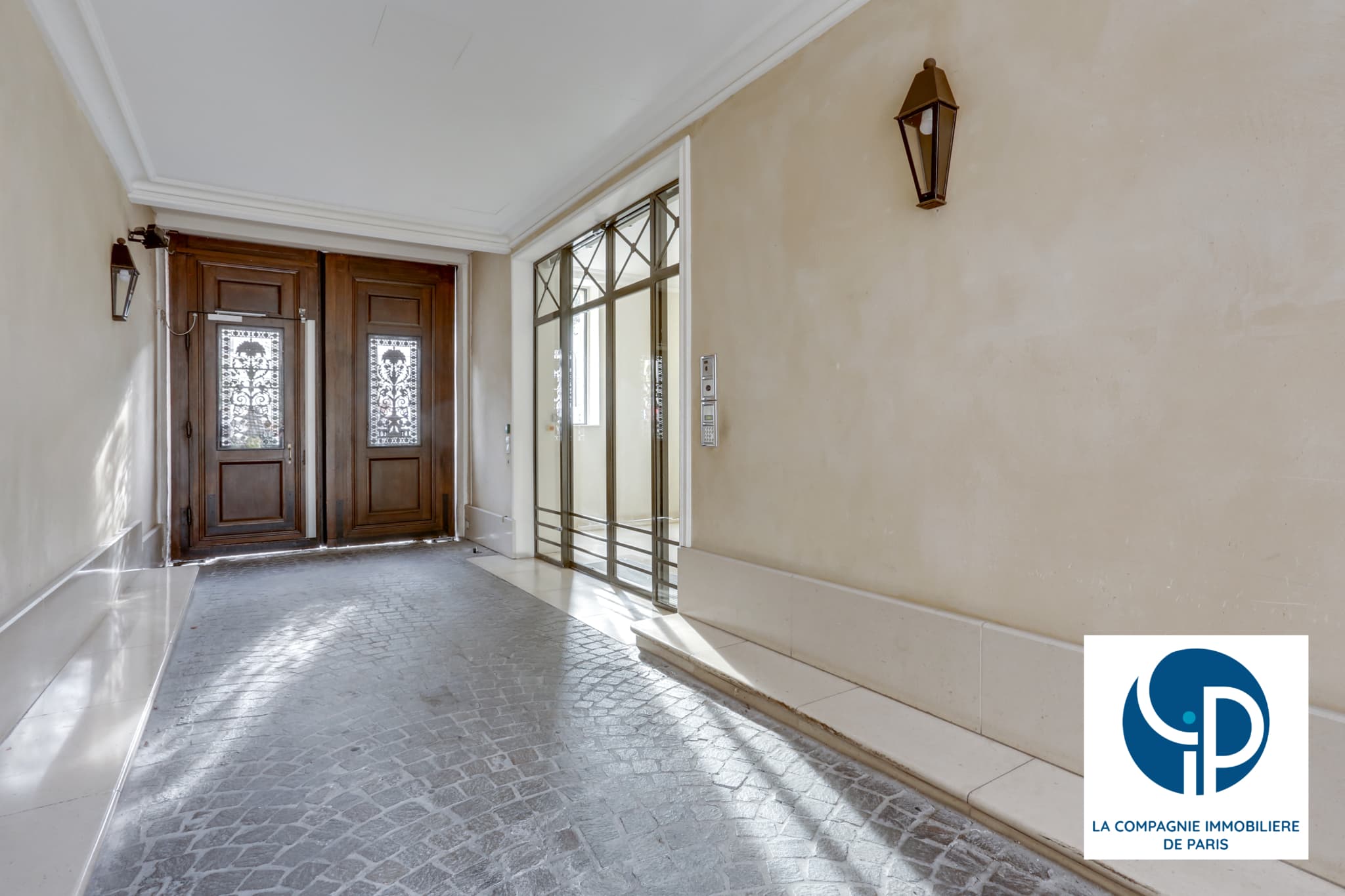 Location Vide - Neuilly sur Seine - Sablons - 4 pièces - 102m2 - Photo 4