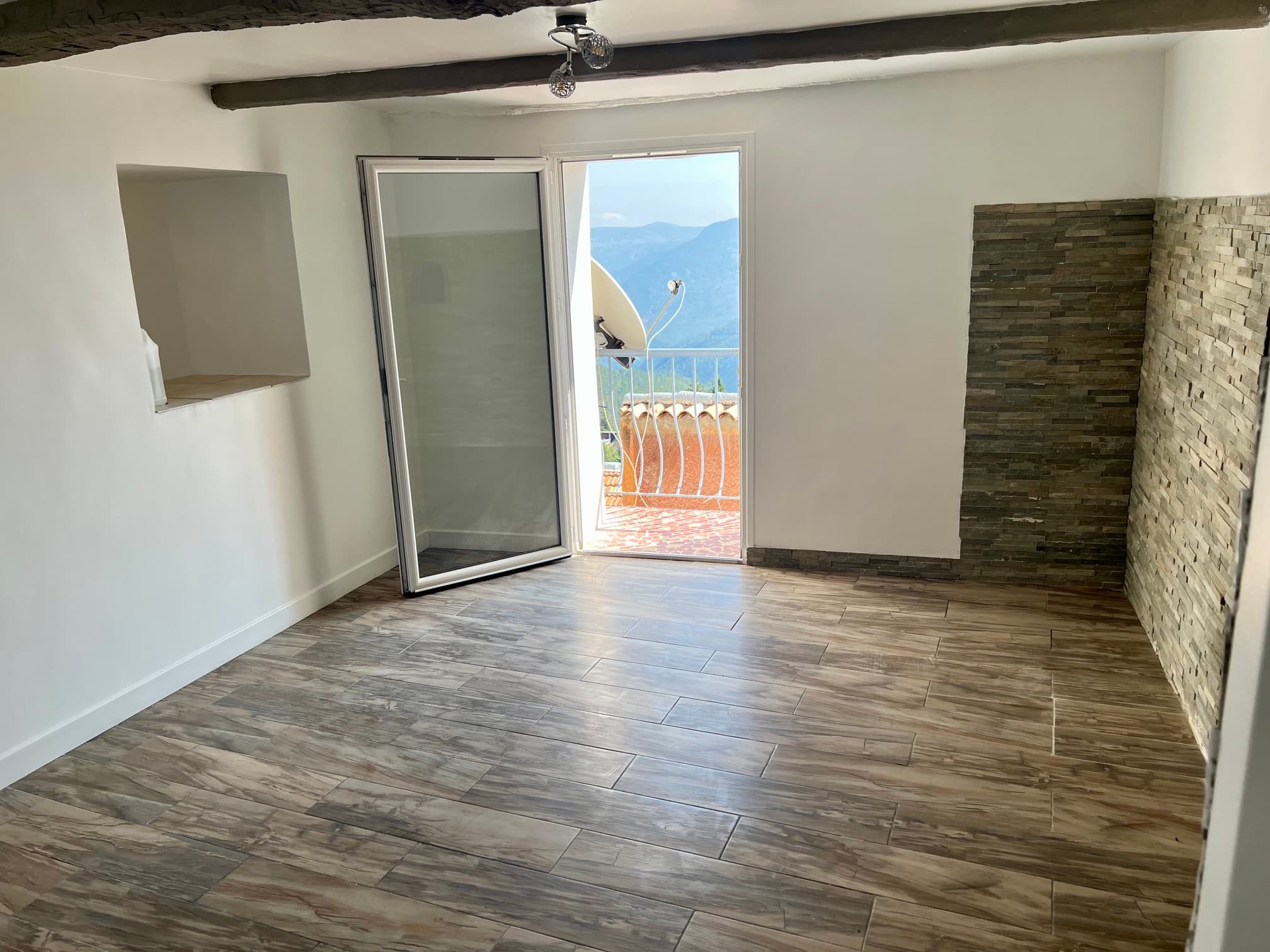 3 pièces avec balcons - Photo 2