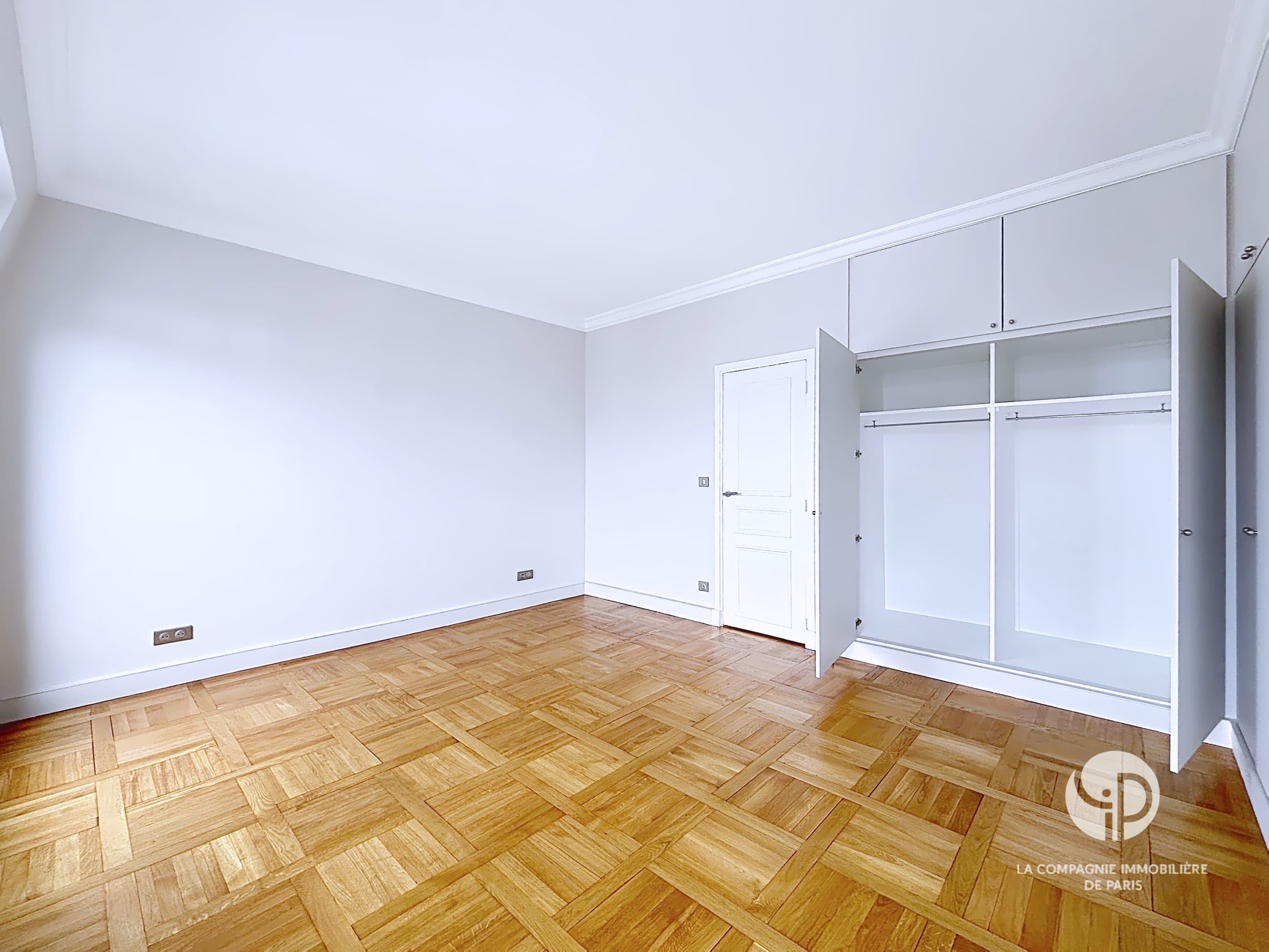 Location vide - Saint Germain - Bac - 5p - 3ch - 170m2 - Photo 7