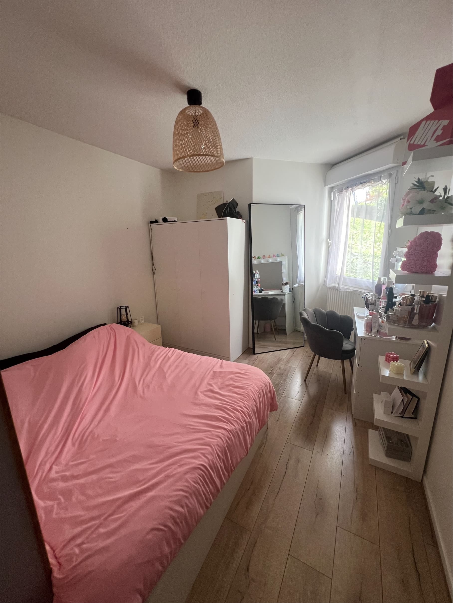 Appartement T4 avec terrasse et jardin - Photo 8